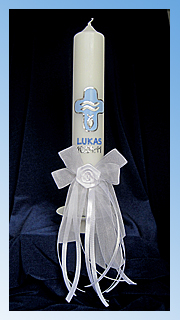schlichte, moderne Taufkerze in blau und silber; mit passender Schleife!