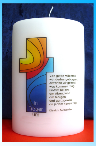 Der Text wird individuell angepasst! Trauerkerze oval mit Trauerspruch