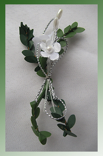 Anstecknadel weiße Blüten, Kommunion, Erstkommunion